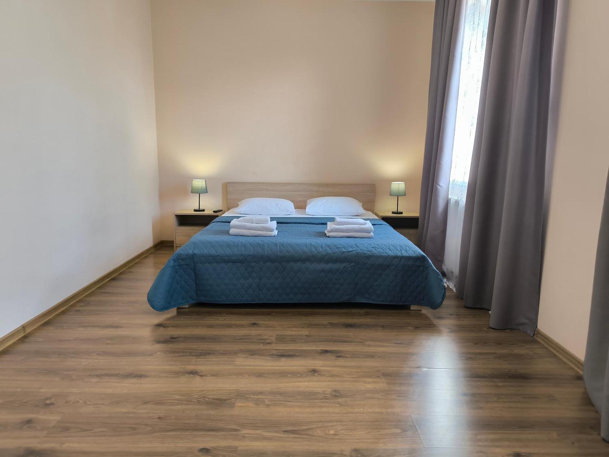 Apartments Domovik Parkaniya, 2A 穆卡切沃 外观 照片